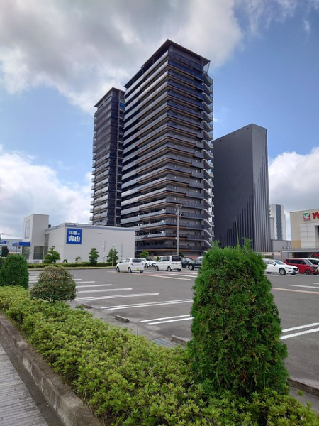 ファイル:20240911ASUTO RESIDENTIAL THE TOWER.jpg