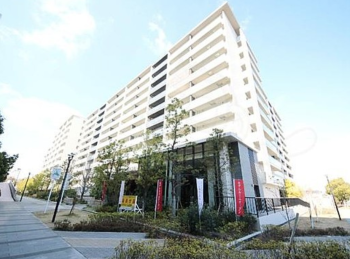 ローレルスクエア高の原プレミスト　外観2