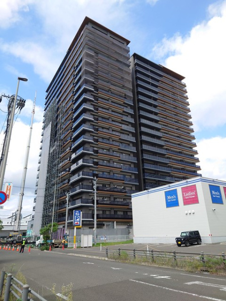 ファイル:20240911ASUTO RESIDENTIAL THE TOWER2.jpg