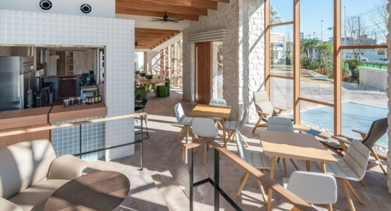 ファイル:プレミスト湘南辻堂 クラブカフェ.png