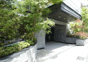 ロイヤルシーズン西麻布　エントランス