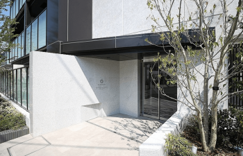 ザ・パークハウス アーバンス 表参道　エントランス