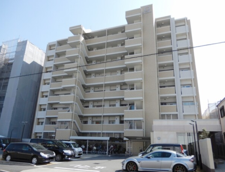 ファイル:ファミリアーレ黒川 外観.png