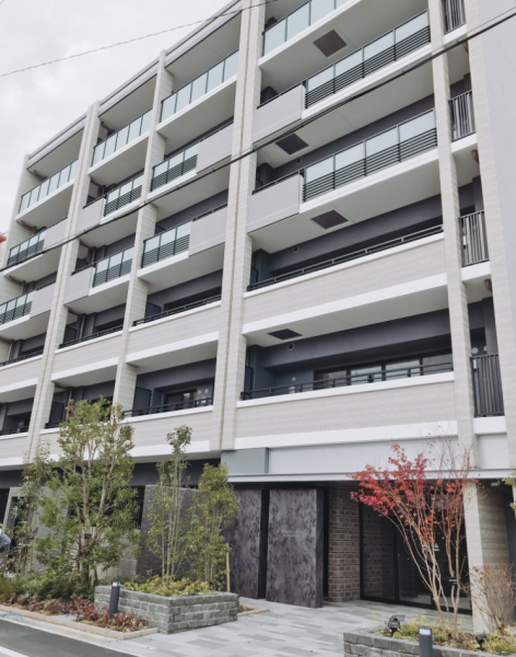 ファイル:ユニハイム エクシア池田城南 外観.png