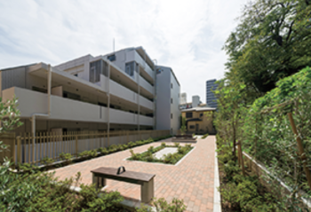 シュロス横浜磯子　オーナーズテラス