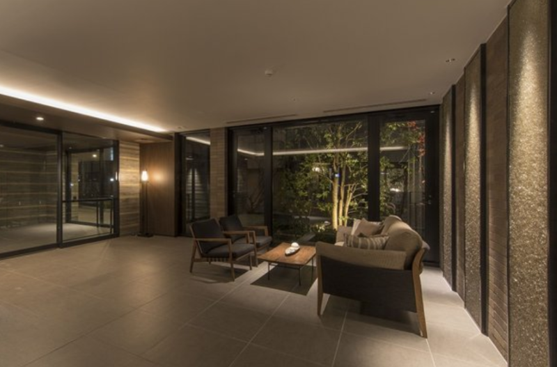 ファイル:ジオ神戸本山中町 エントランスホール ラウンジ.png