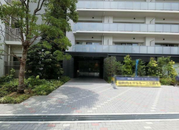 ル・サンク守口　エントランスアプローチ