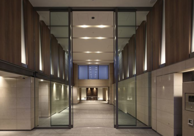 ファイル:プラウド夙川コートテラス エントランスホール .png