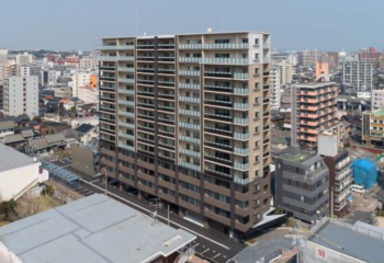 オーヴィジョン南小倉駅前　外観