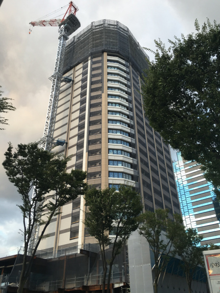 ファイル:パークシティ武蔵小杉 ザ ガーデン タワーズイースト現地写真（2016-08-25）.jpg