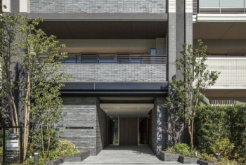 プラウド武蔵新城スクエア　エントランス