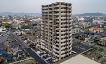 クラース川口町　外観