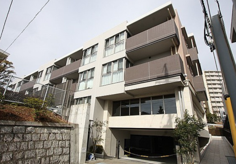 ファイル:ヴェルディーク一社亀の井 外観1.png