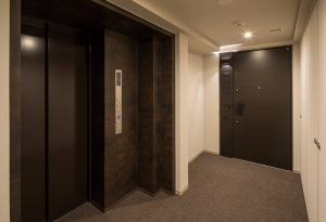 オープンレジデンシア東十条　内廊下参考写真