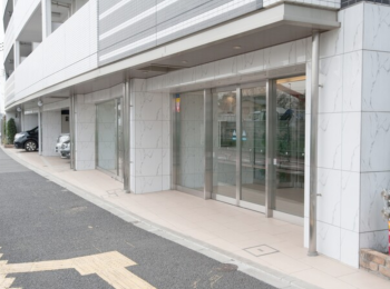 エステムプラザ池袋 ザ・ヴィンテージ　エントランス