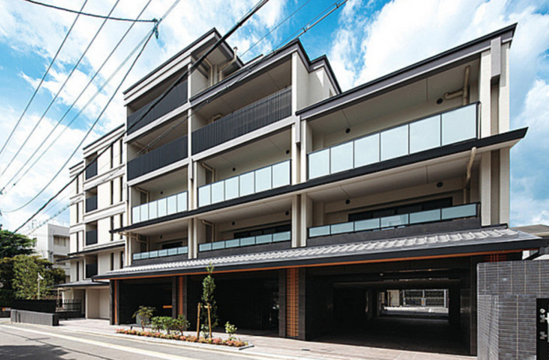ファイル:ローレルコート京都北野 外観.png