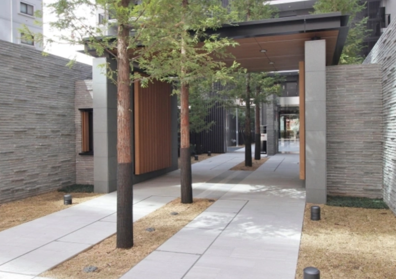 ファイル:シティハウス川口ステーションコート エントランスアプローチ.png