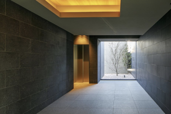 プラセシオン稲沢駅前　エントエランホール