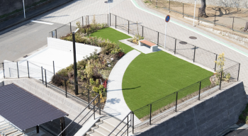 プライムフィット横浜富岡　庭園スペース