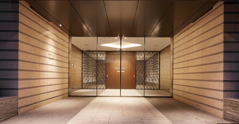 ファイル:バウス本郷三丁目 エントランス.png