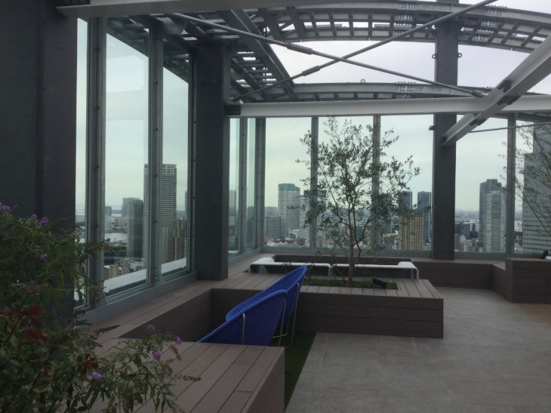 ファイル:パークシティ中央湊 ザ タワー屋上1.jpg