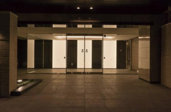 プレシス横濱山手パークフロント　エントランス