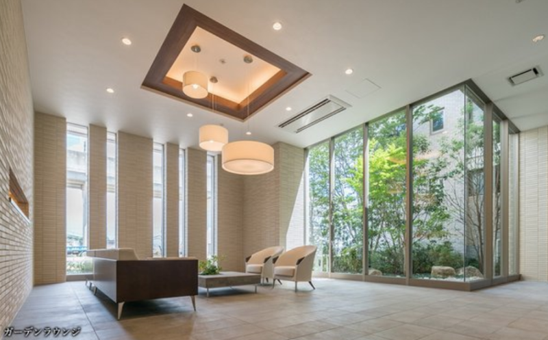 ファイル:シャリエ柏たなかステーションヴィラ ガーデンラウンジ1.png