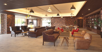 ウエリス豊中桃山台　ラウンジ（ヒロコーヒーと焼きたてパンが楽しめるスペース）