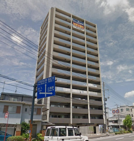 ファイル:フローレンスThe千田町 パークテラス2020.0909.jpg