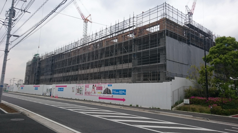 ファイル:ソライエ流山おおたかの森 建設現場(2018.4.24).jpg