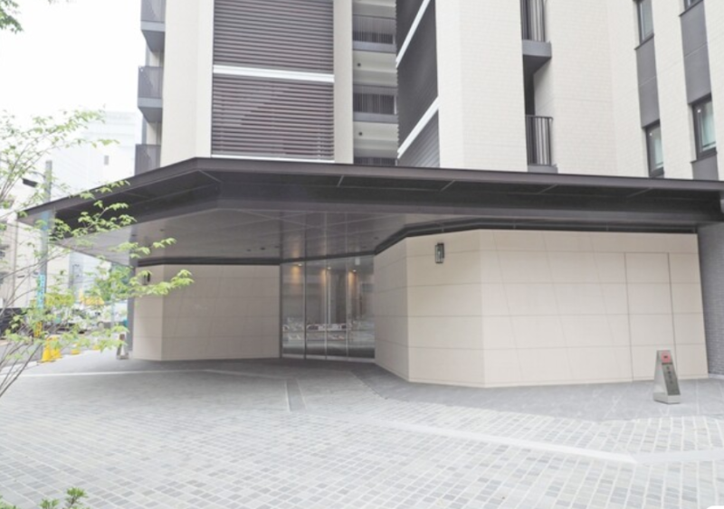 ファイル:プラウド勾当台公園 エントランス.png