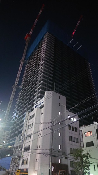 ファイル:20210319シティタワー大阪本町.jpg