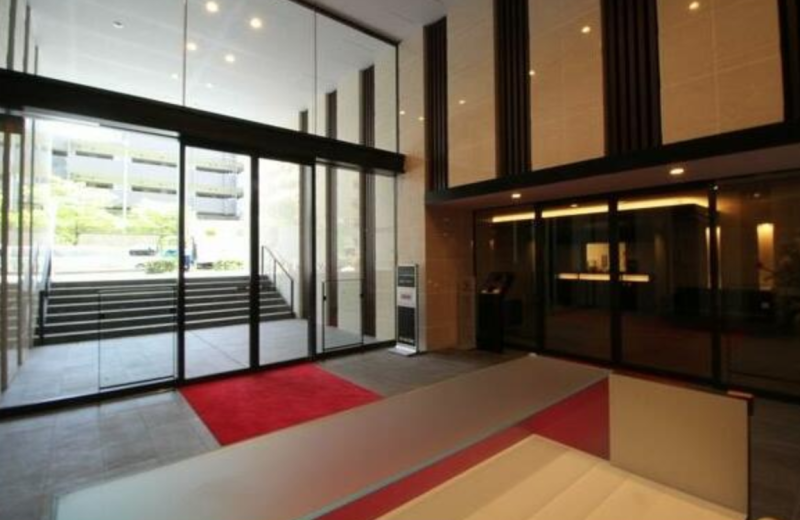 ファイル:シティテラス横濱仲町台弐番館 エントランス1.png