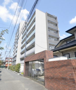 プレシス北浦和　外観2