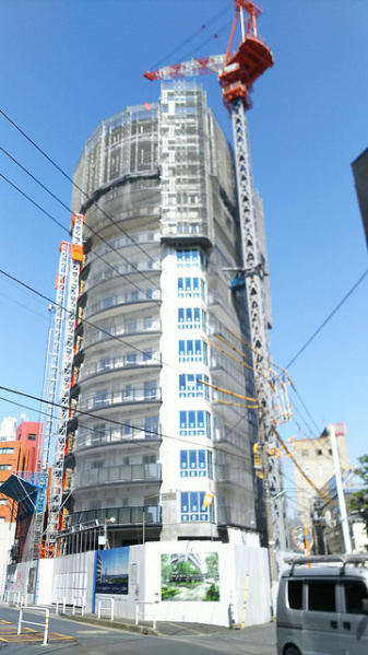 ファイル:20180423パークコート乃木坂 ザ タワー.jpg