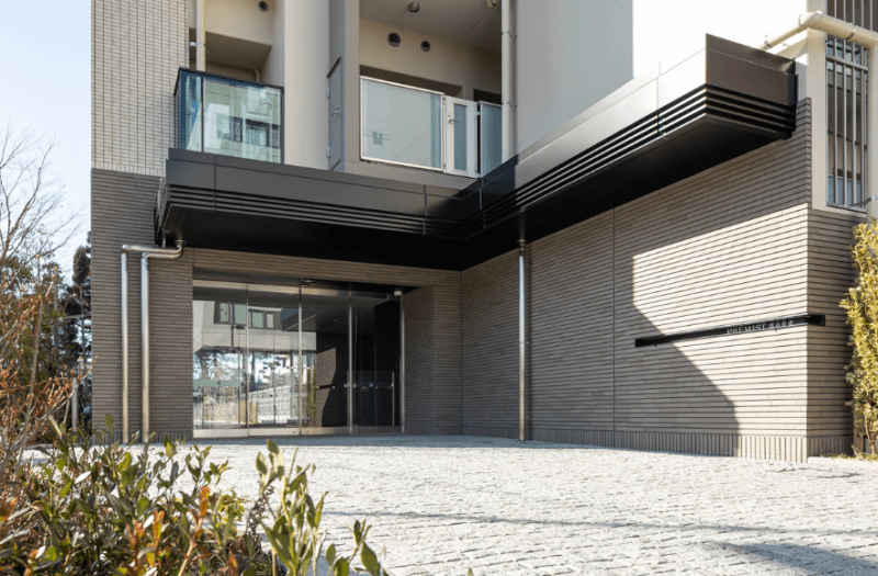 ファイル:プレミスト郡山長者 エントエランスアプローチ.png