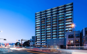 ポレスター東桜町ザ・レジデンス　外観（夜）