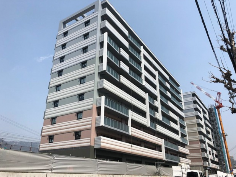 ファイル:摩耶シティSTATION GATE 外観１.png