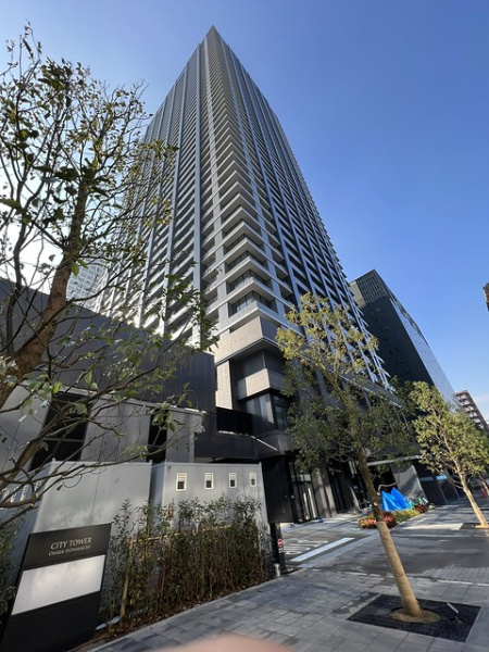 ファイル:20211214シティタワー大阪本町.jpg