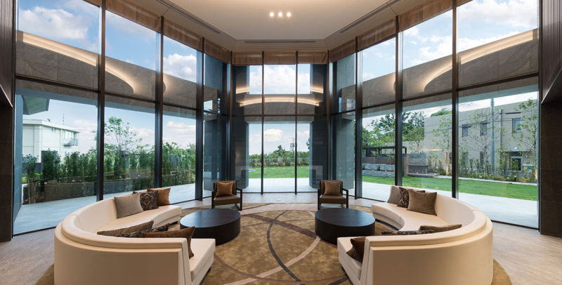 ファイル:ザ・クレストタワー熱海 ラウンジ.png