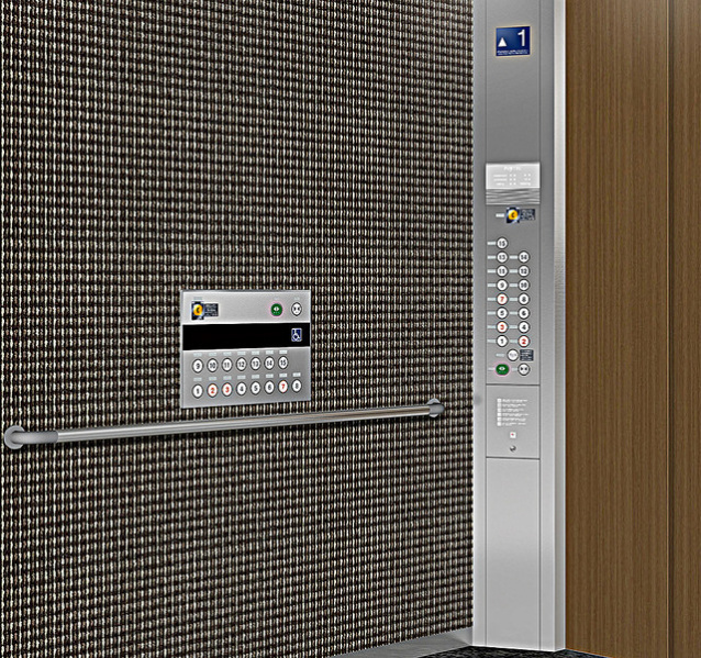 ファイル:ブランズ夕陽丘 ザ・テラスエレベーター内装.jpg