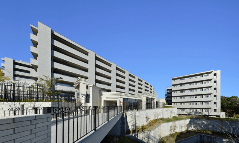 ファイル:エスリード西宮甲陽園 外観.png