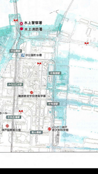 ファイル:クレヴィア神戸ポートアイランド 2018年9月台風影響.jpg
