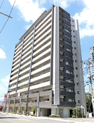 サーパス新潟駅前レジデンス　外観