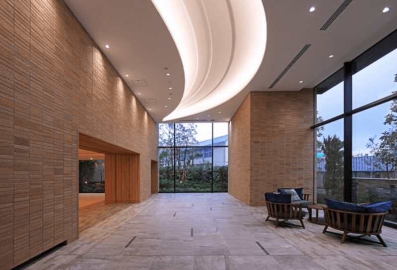 ファイル:ルネ稲毛海岸グランマークス エントランスホール.png