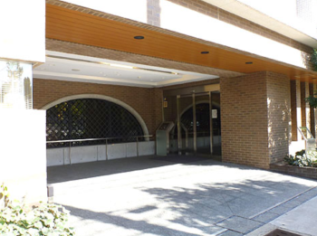 Ｄ’グラフォート神戸ハーバーウエスト　エントランス