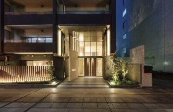 ポレスター宮崎ザ・プレミアム　エントランス