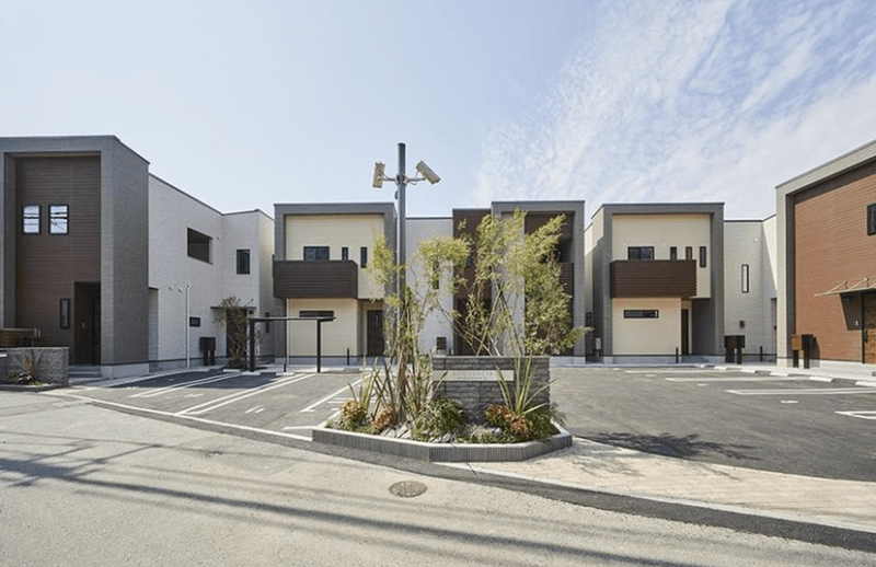 ファイル:サンヴェルシア黒原II 外観2.png