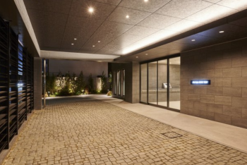 エイリックスタイル姪浜駅ウエスト　エントランスアプローチ3