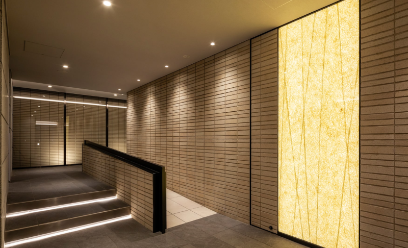 ファイル:ライオンズ平尾サーパスレジデンス エントランス2.png